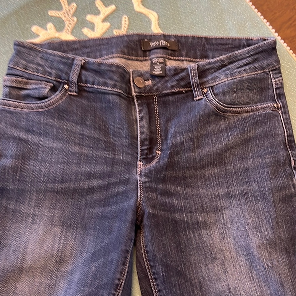 White House Black Market Capri Jeans.  Size 6.  Very comfortable!